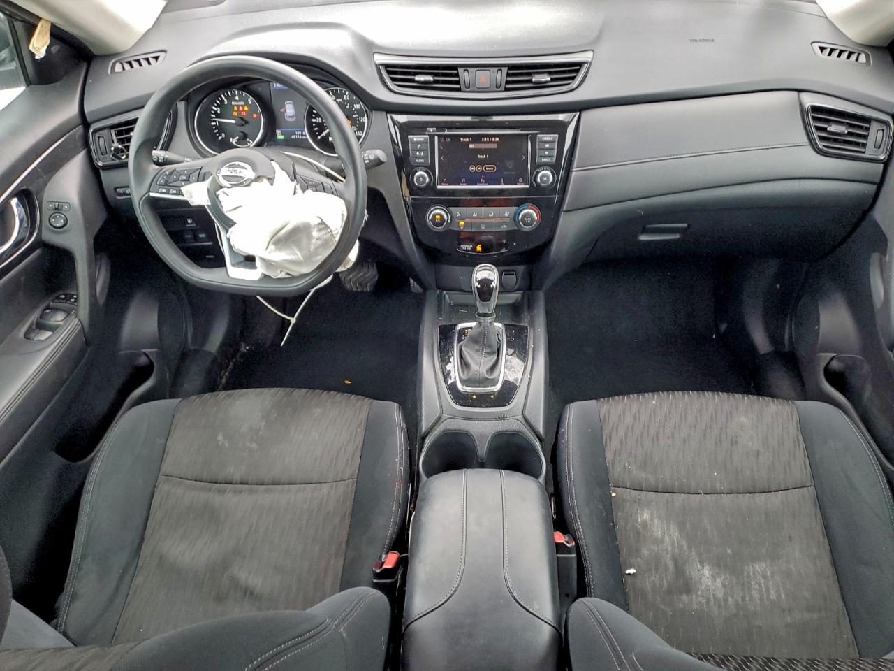 2018 NISSAN ROGUE S photo 8