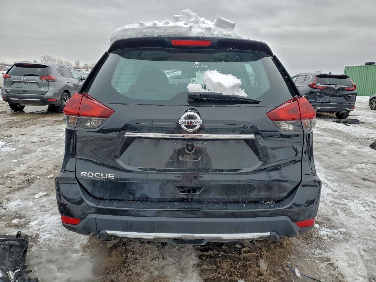 2018 NISSAN ROGUE S photo 6