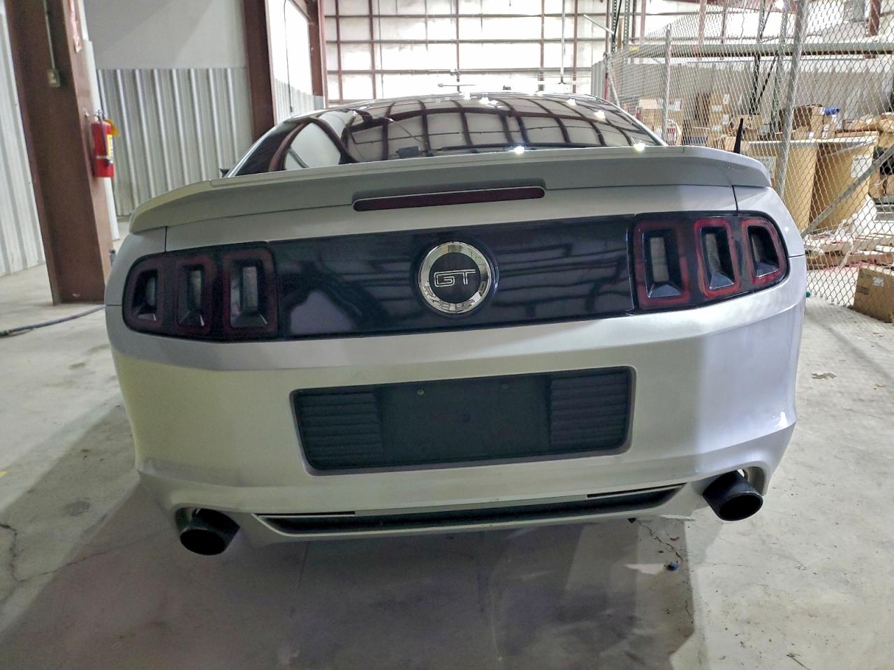 2014 FORD MUSTANG GT photo 11