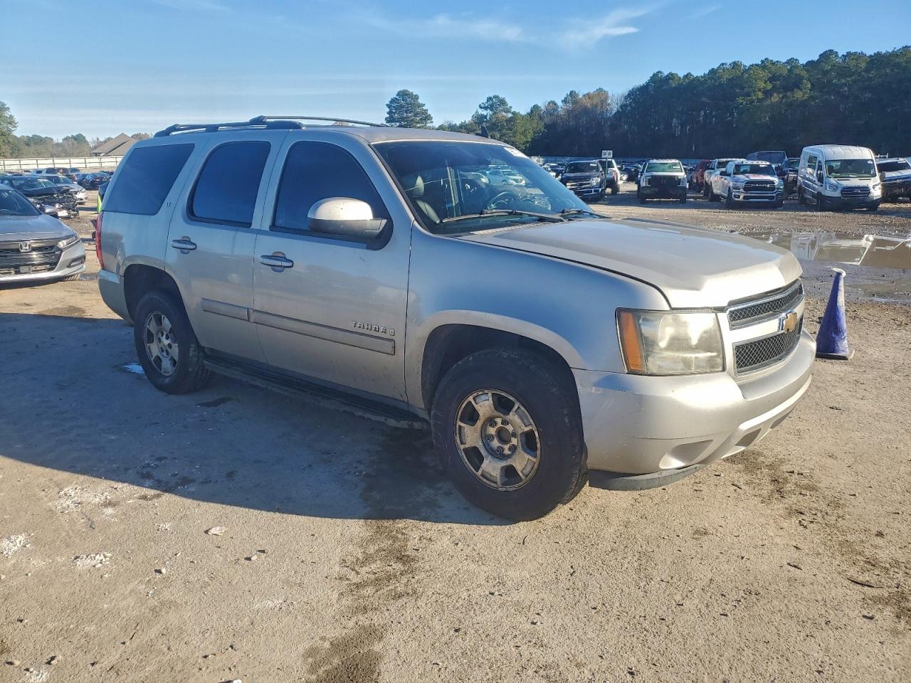 2007 CHEVROLET TAHOE C1500 photo 4