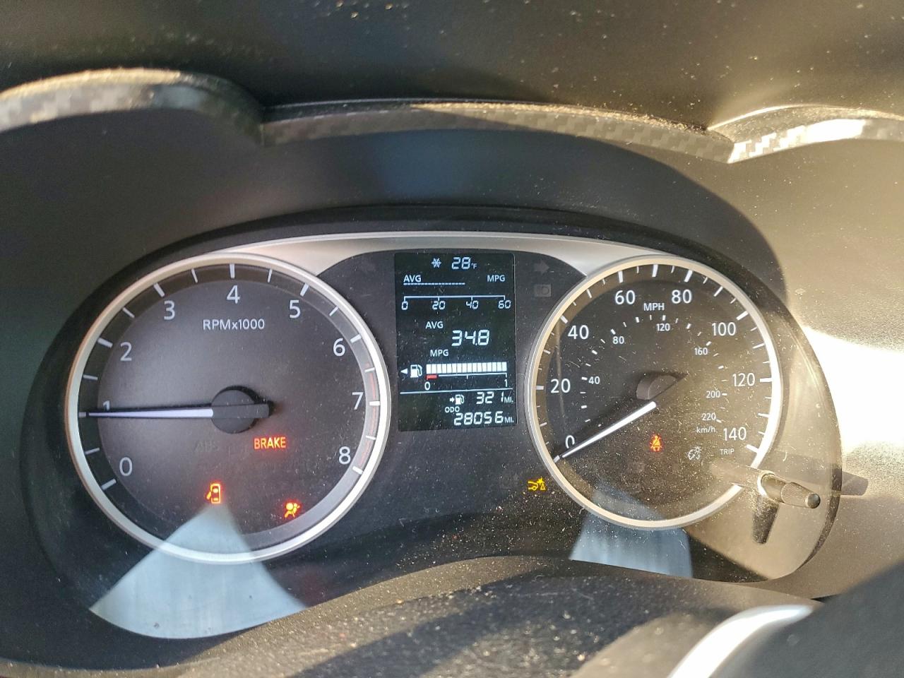 2020 NISSAN VERSA S photo 9