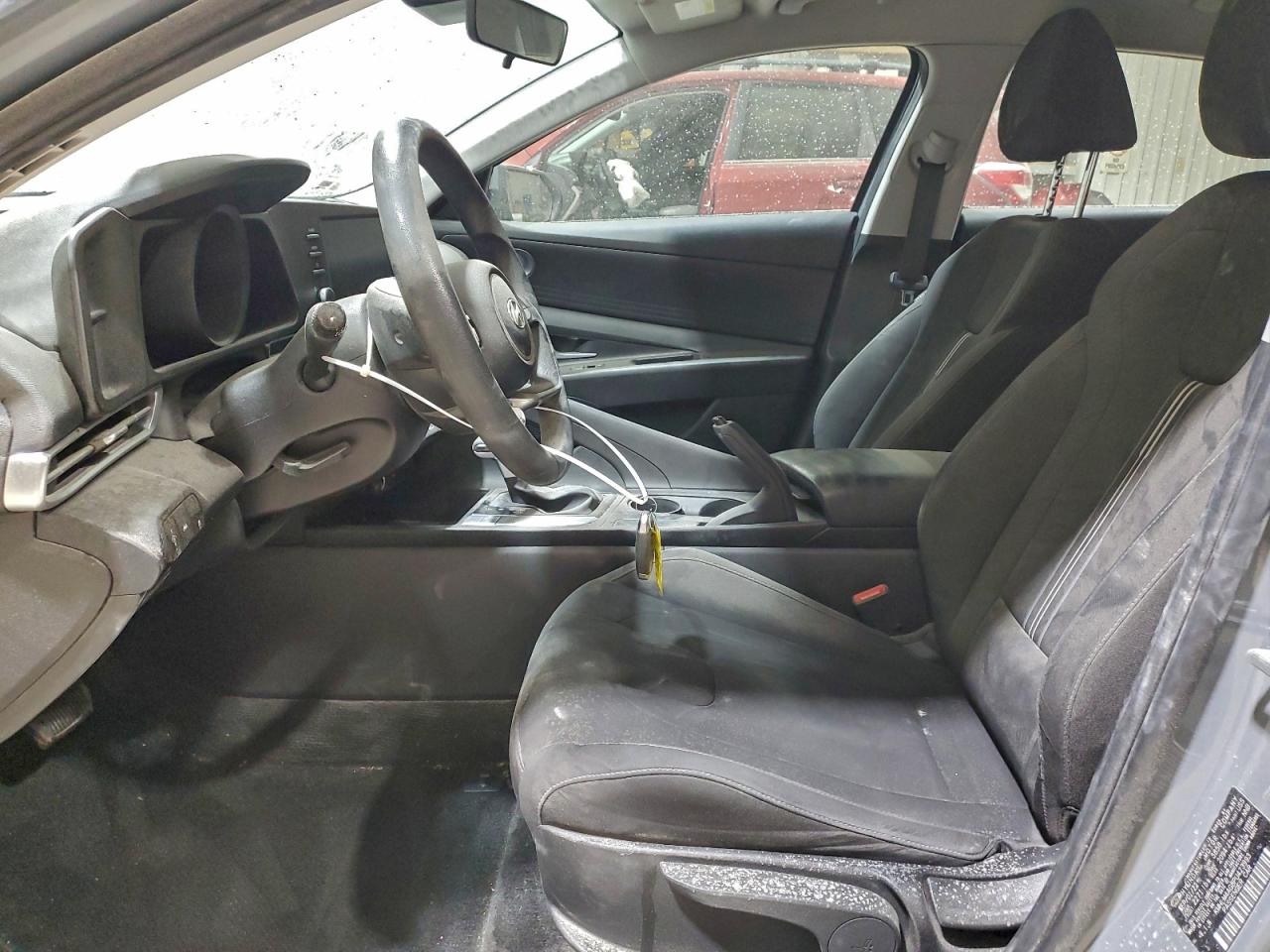 2023 HYUNDAI ELANTRA SEL photo 7