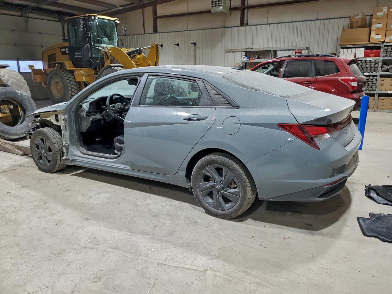 2023 HYUNDAI ELANTRA SEL photo 2
