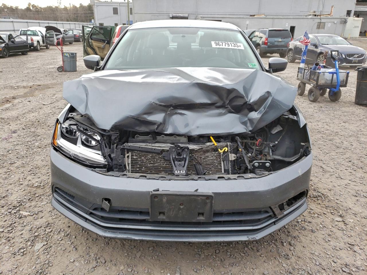 2017 VOLKSWAGEN JETTA S photo 5