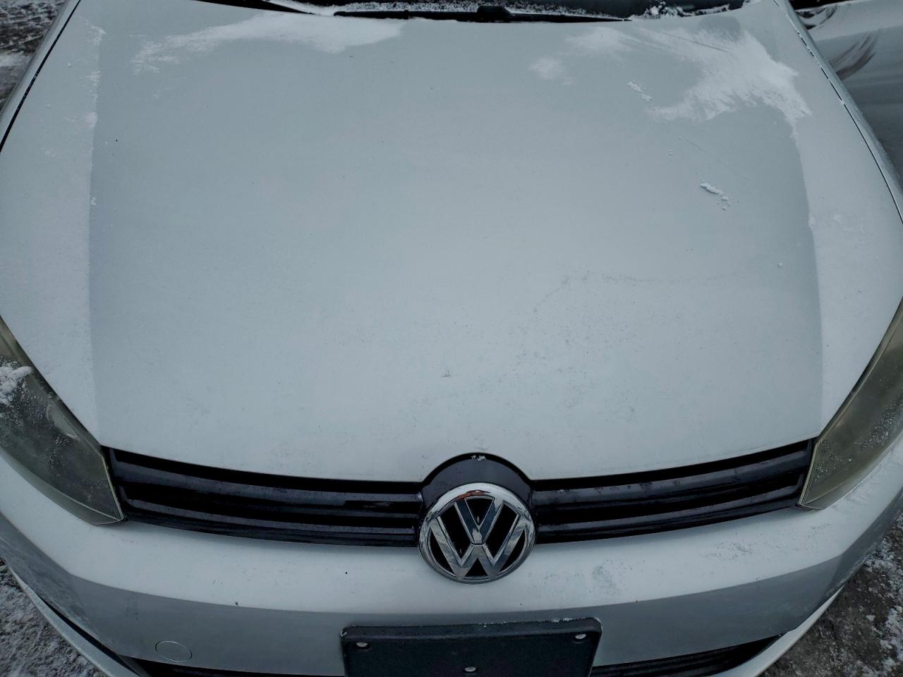 2010 VOLKSWAGEN GOLF photo 11