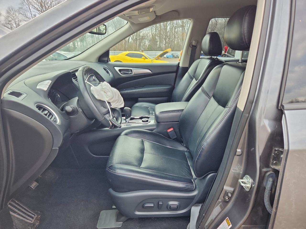 2020 NISSAN PATHFINDER SL photo 7