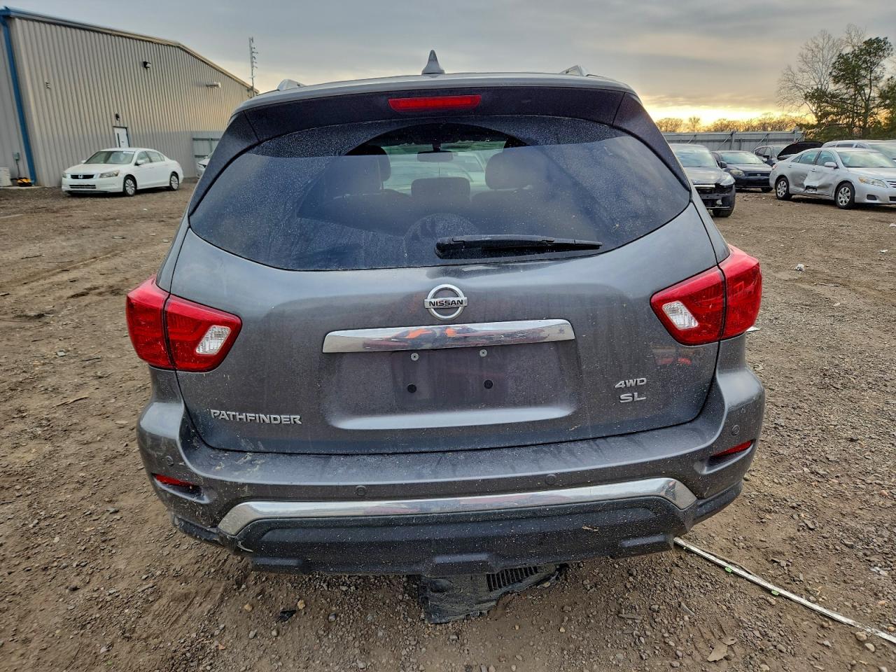 2020 NISSAN PATHFINDER SL photo 6