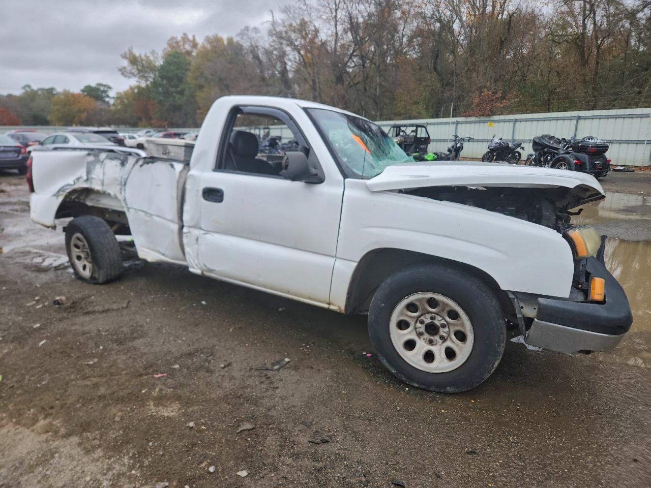 2006 CHEVROLET SILVERADO C1500 photo 4