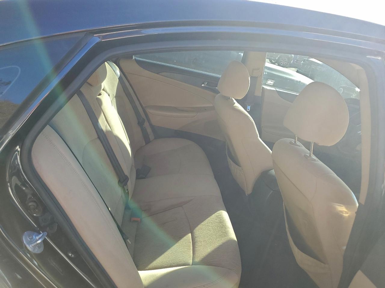 2013 HYUNDAI SONATA GLS photo 10