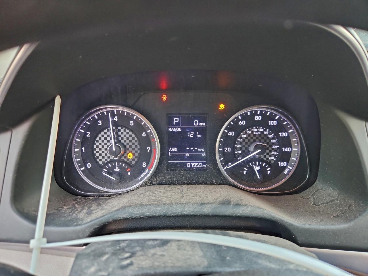 2019 HYUNDAI ELANTRA SE photo 9