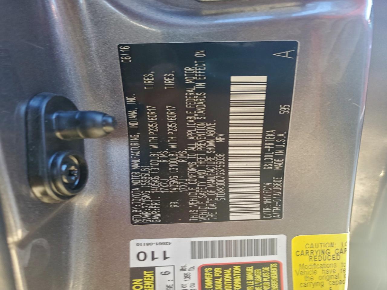 2016 TOYOTA SIENNA LE photo 13