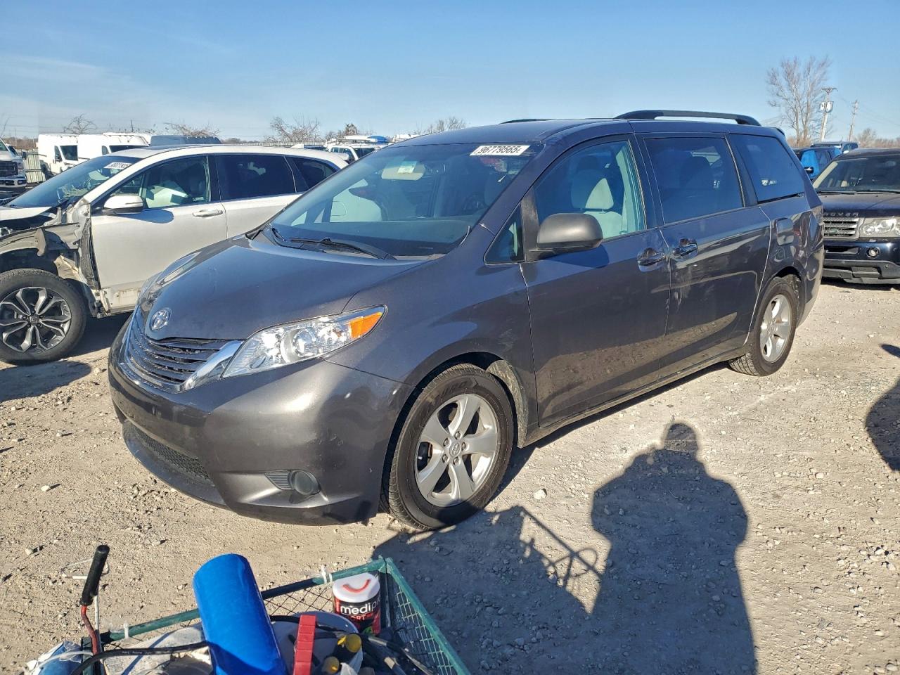 2016 TOYOTA SIENNA