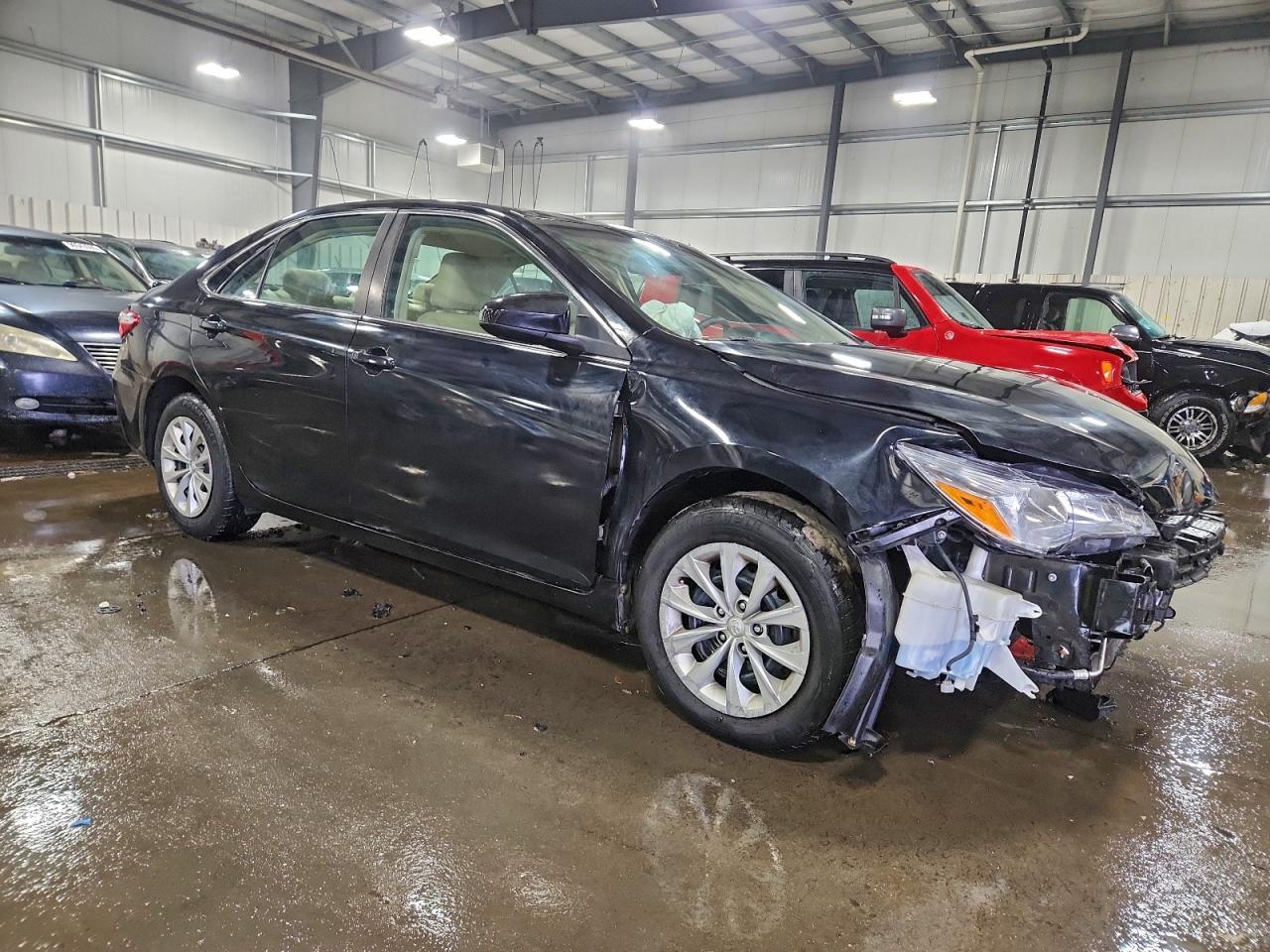 2016 TOYOTA CAMRY LE photo 7