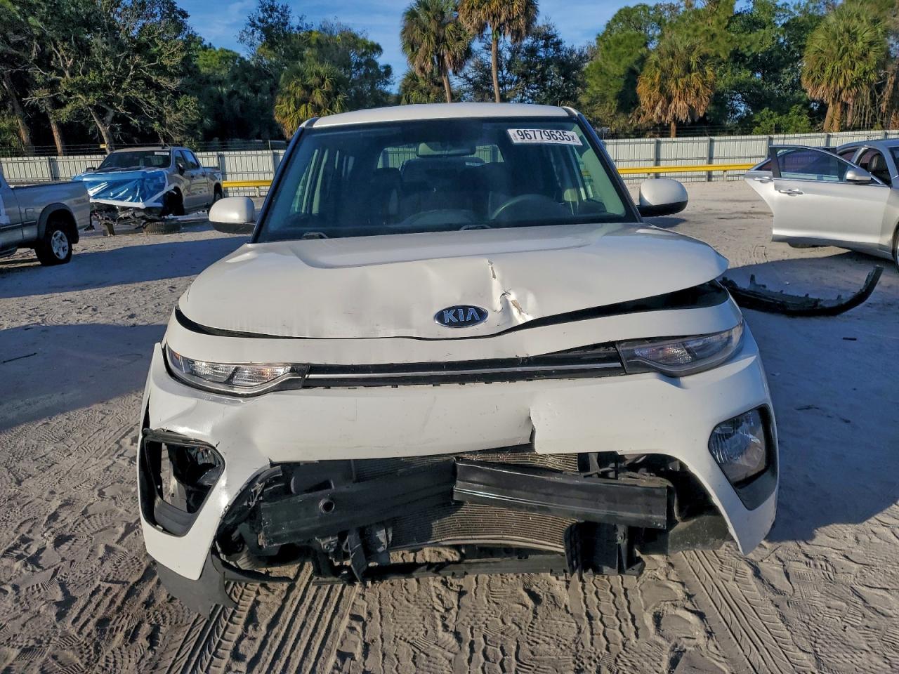 2021 KIA SOUL LX photo 13