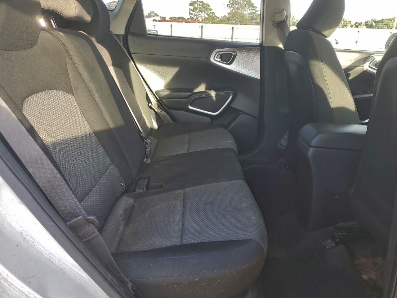2021 KIA SOUL LX photo 28