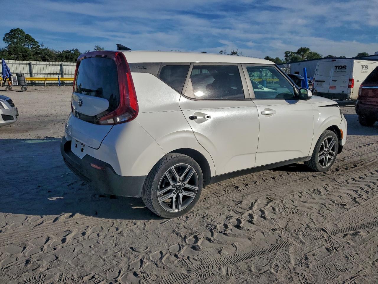 2021 KIA SOUL LX photo 7