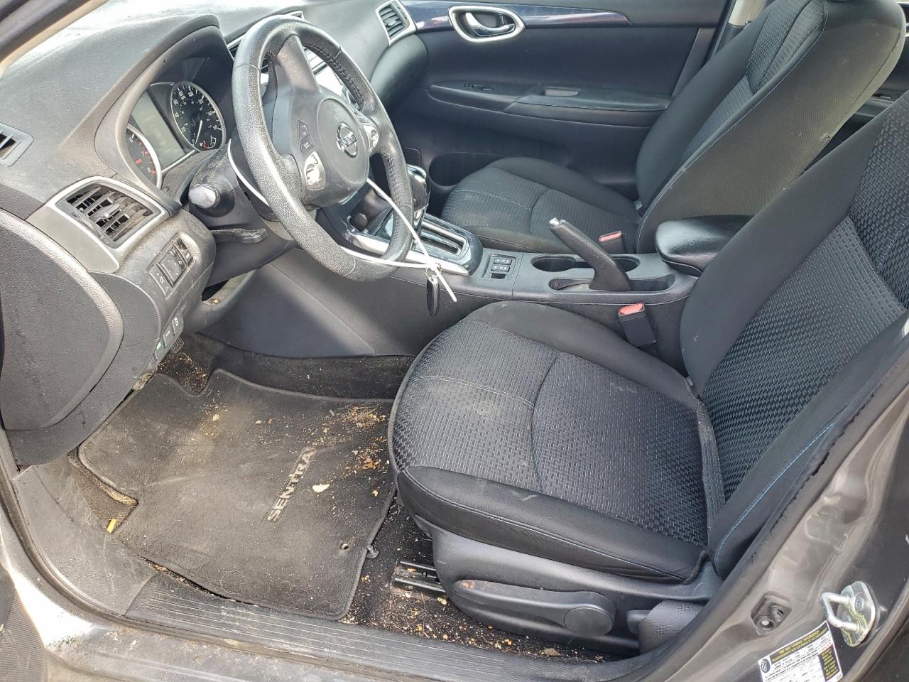 2018 NISSAN SENTRA S photo 7