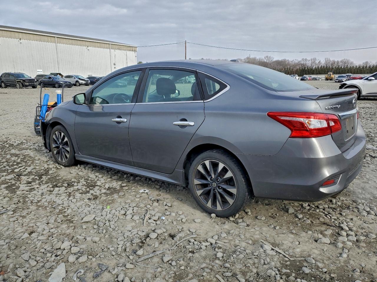 2018 NISSAN SENTRA S photo 2