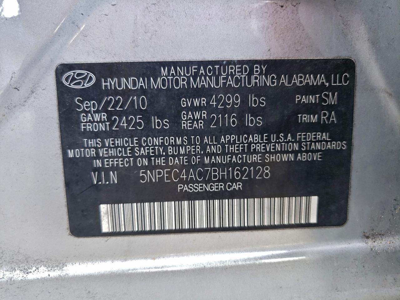 2011 HYUNDAI SONATA SE photo 12
