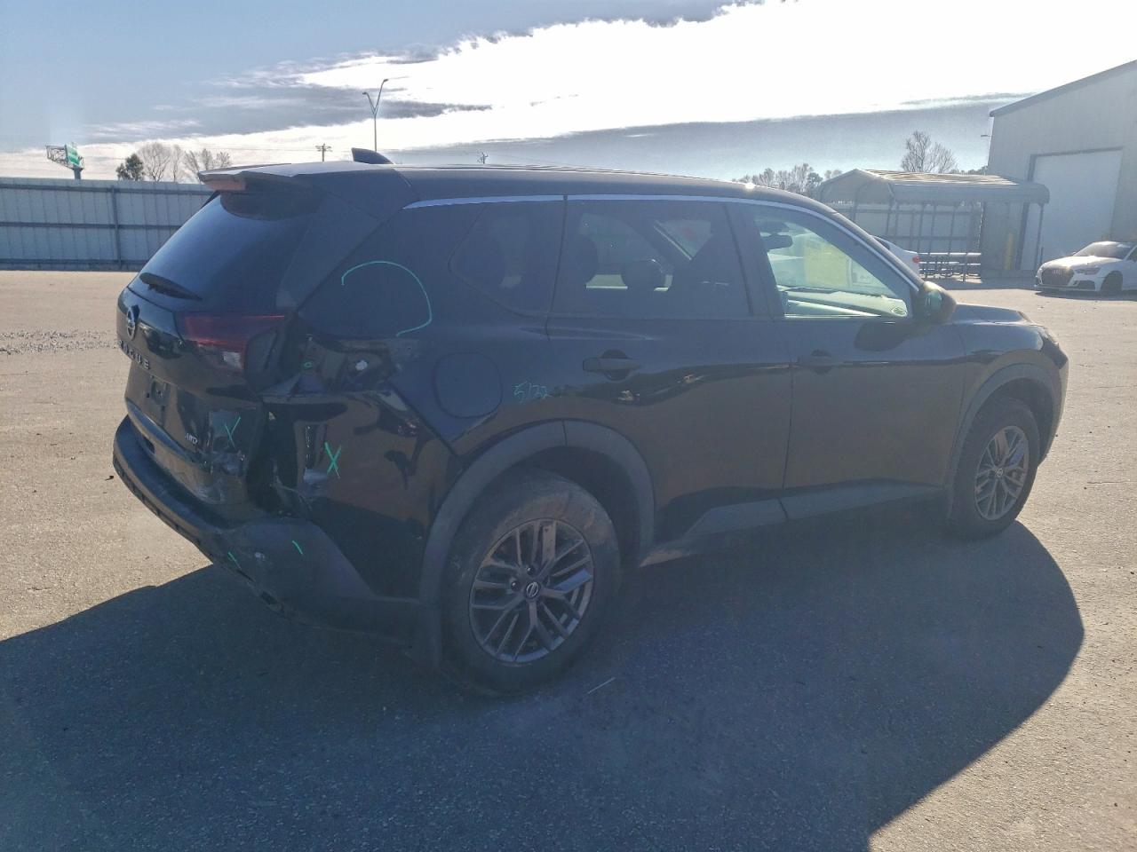 2021 NISSAN ROGUE S photo 5