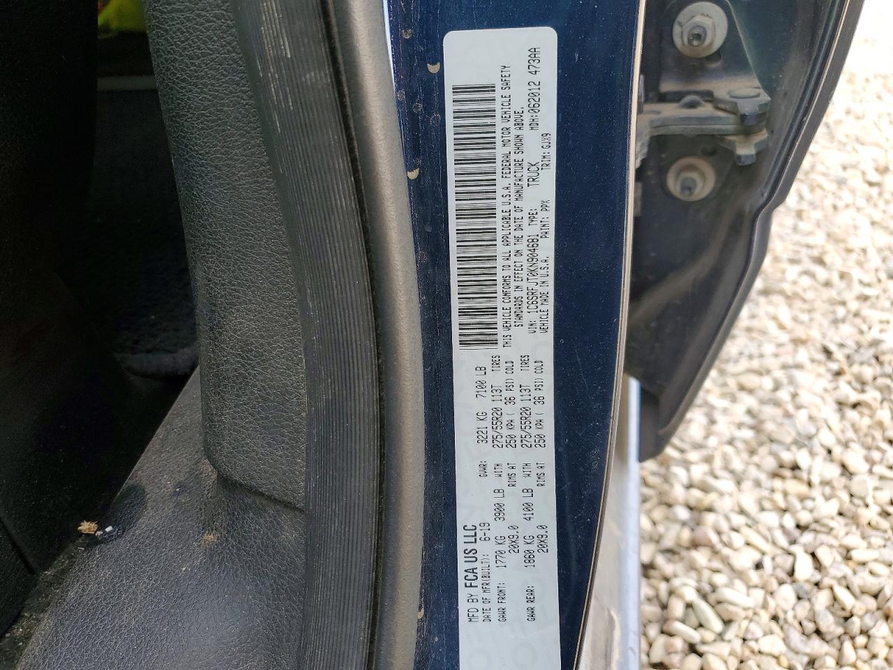 2019 RAM 1500 LARAMIE photo 12