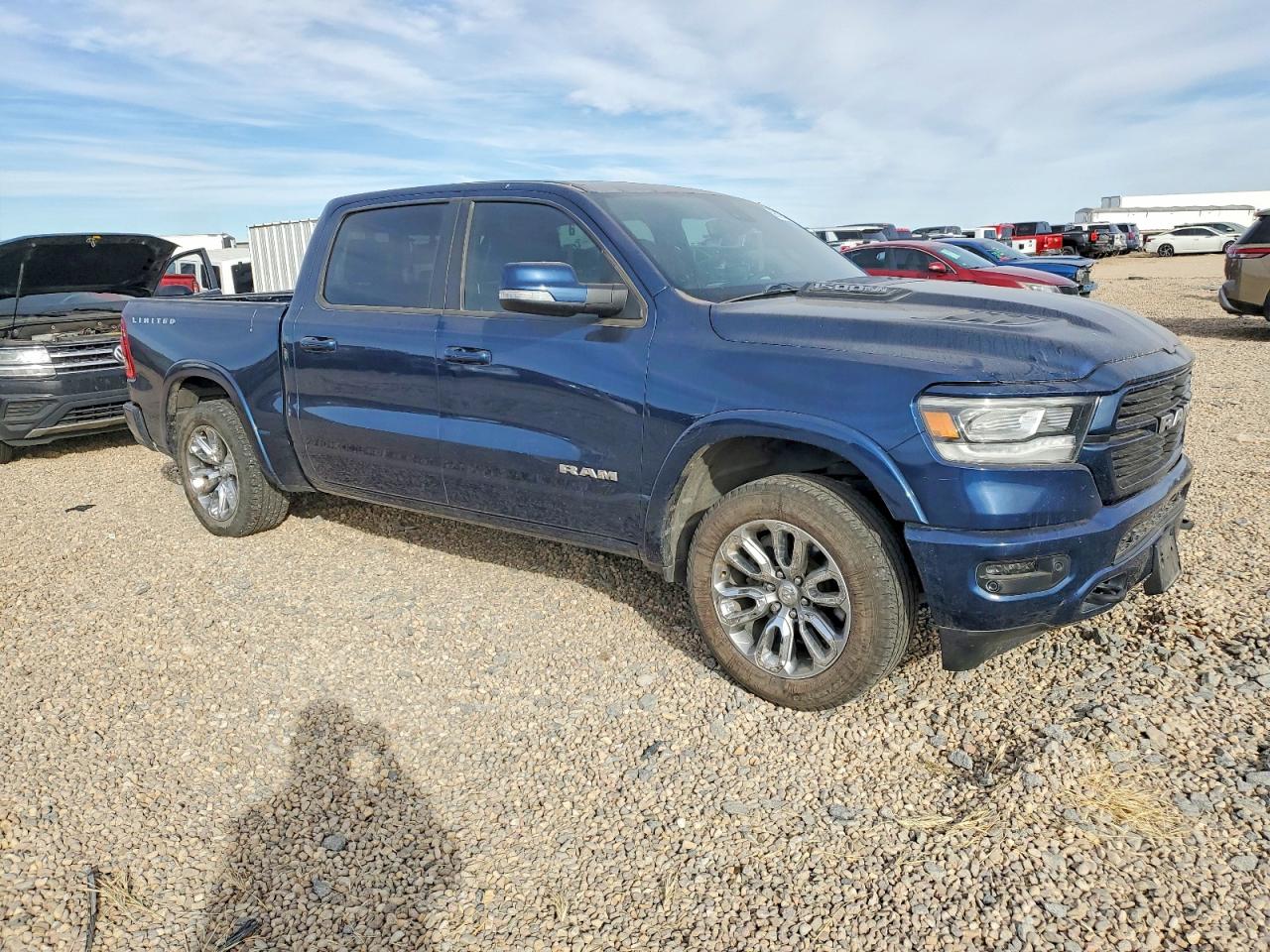 2019 RAM 1500 LARAMIE photo 4