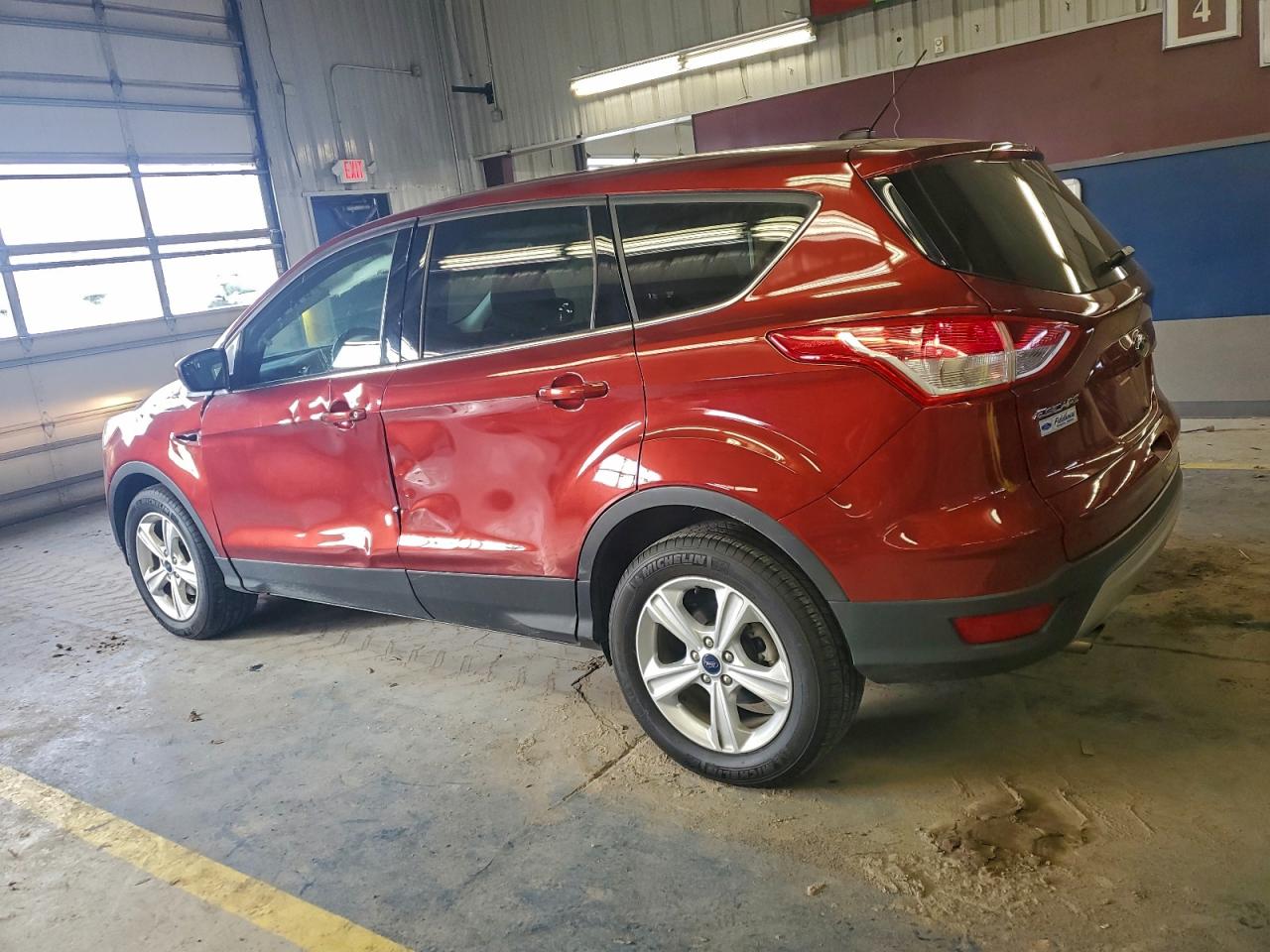 2016 FORD ESCAPE SE photo 2