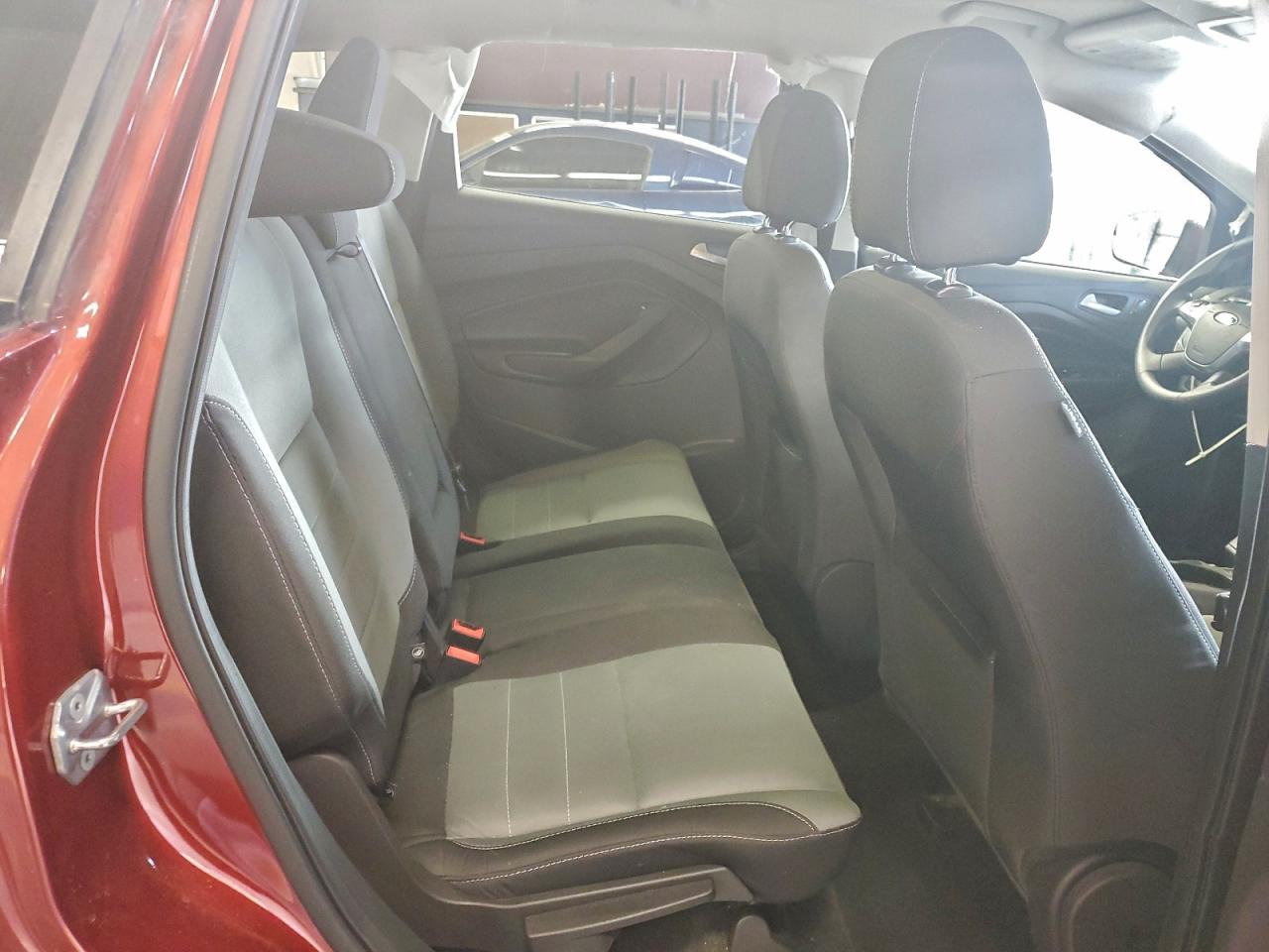 2016 FORD ESCAPE SE photo 11