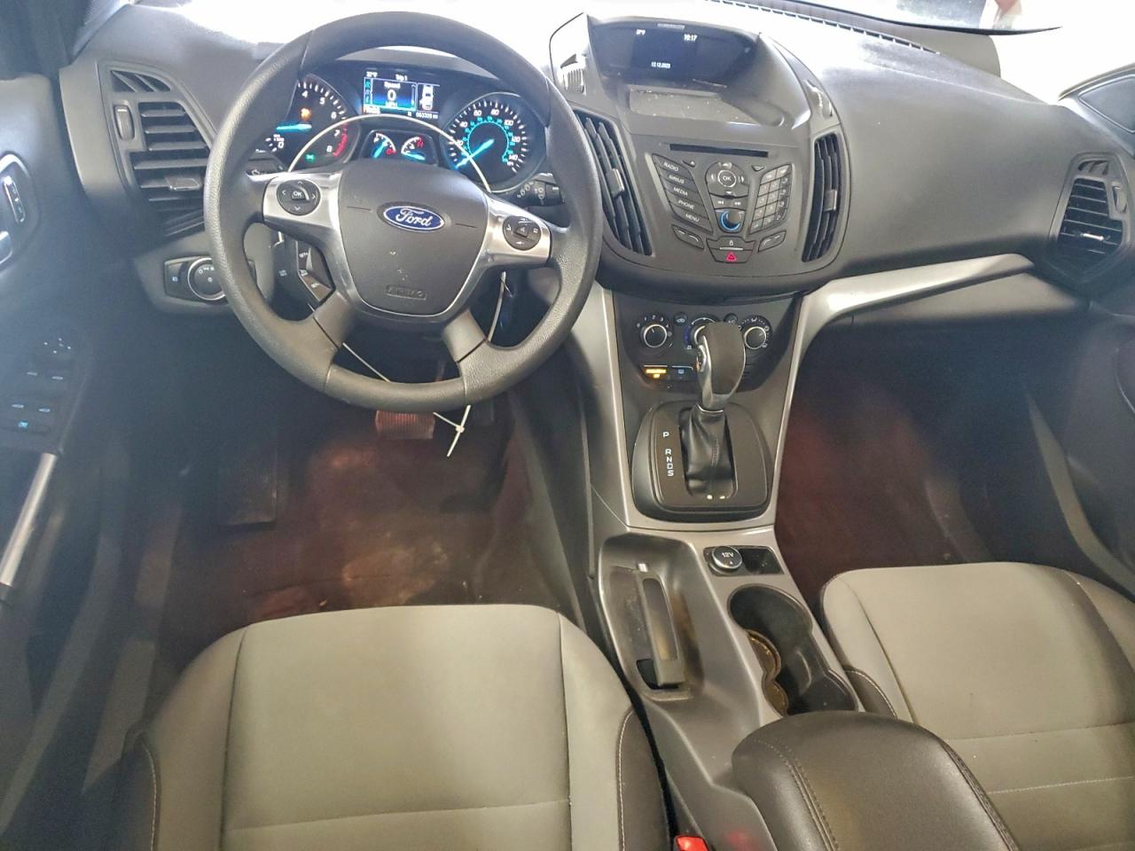 2016 FORD ESCAPE SE photo 8