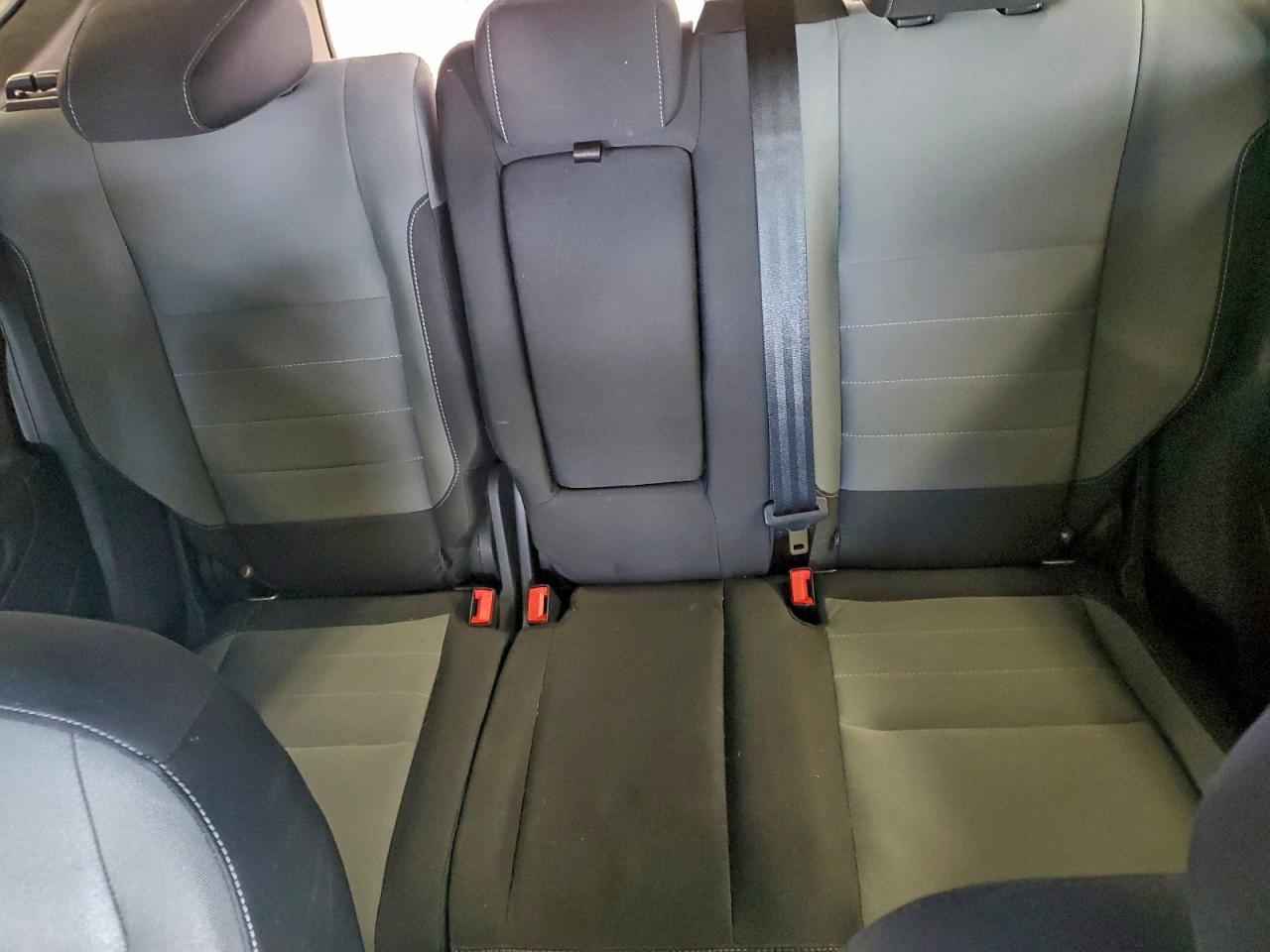 2016 FORD ESCAPE SE photo 10