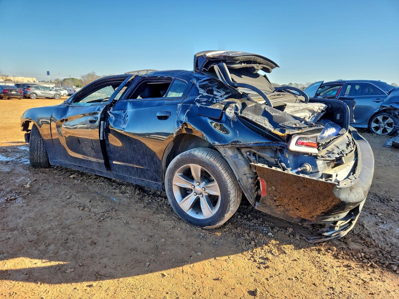 2015 DODGE CHARGER SE photo 2