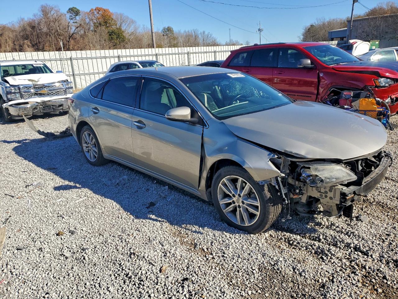 2013 TOYOTA AVALON BASE photo 4
