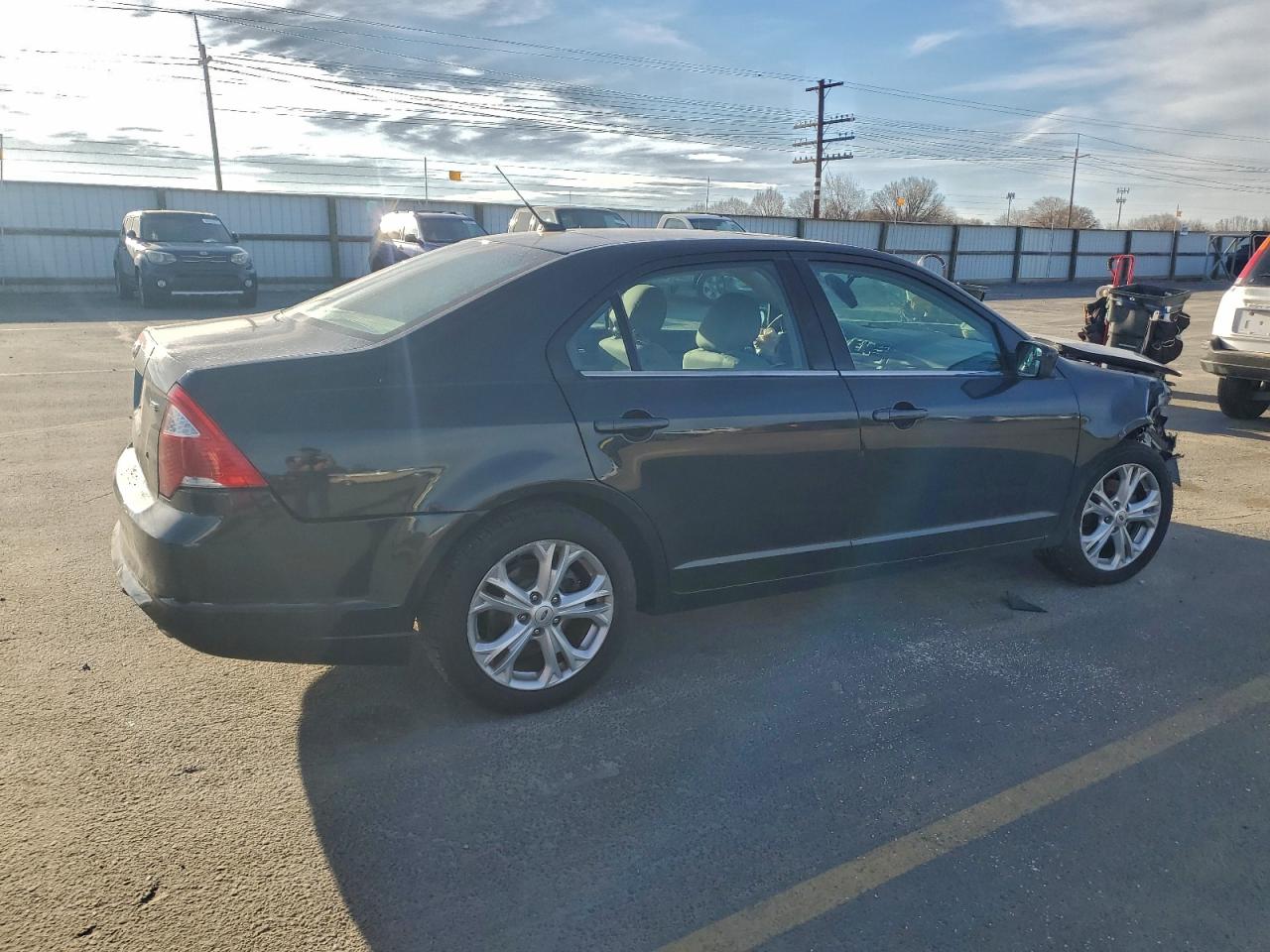 2012 FORD FUSION SE photo 3