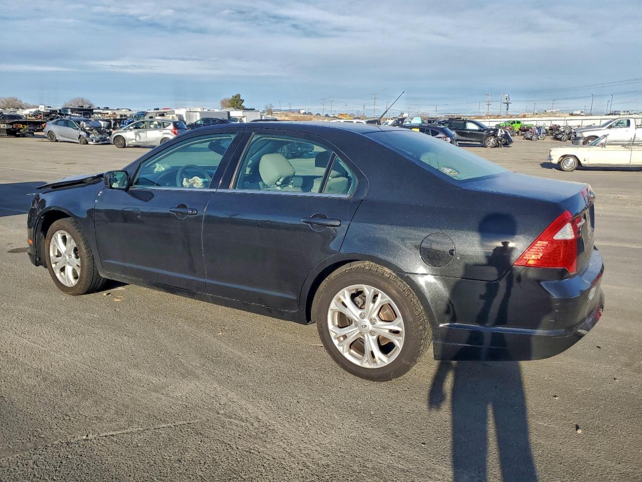 2012 FORD FUSION SE photo 2