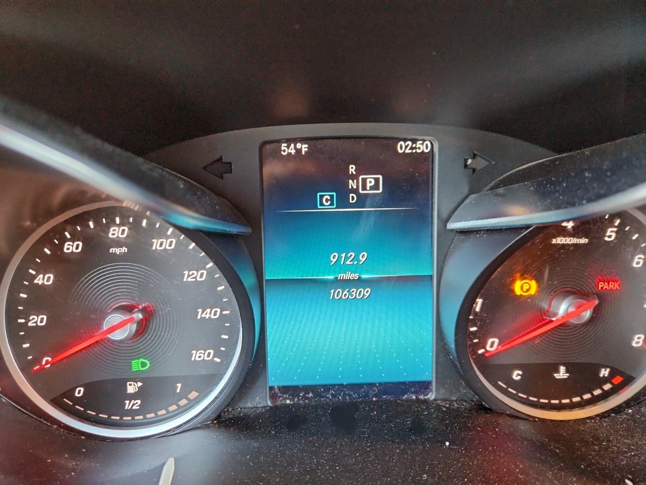 2020 MERCEDES-BENZ GLC 300 photo 9