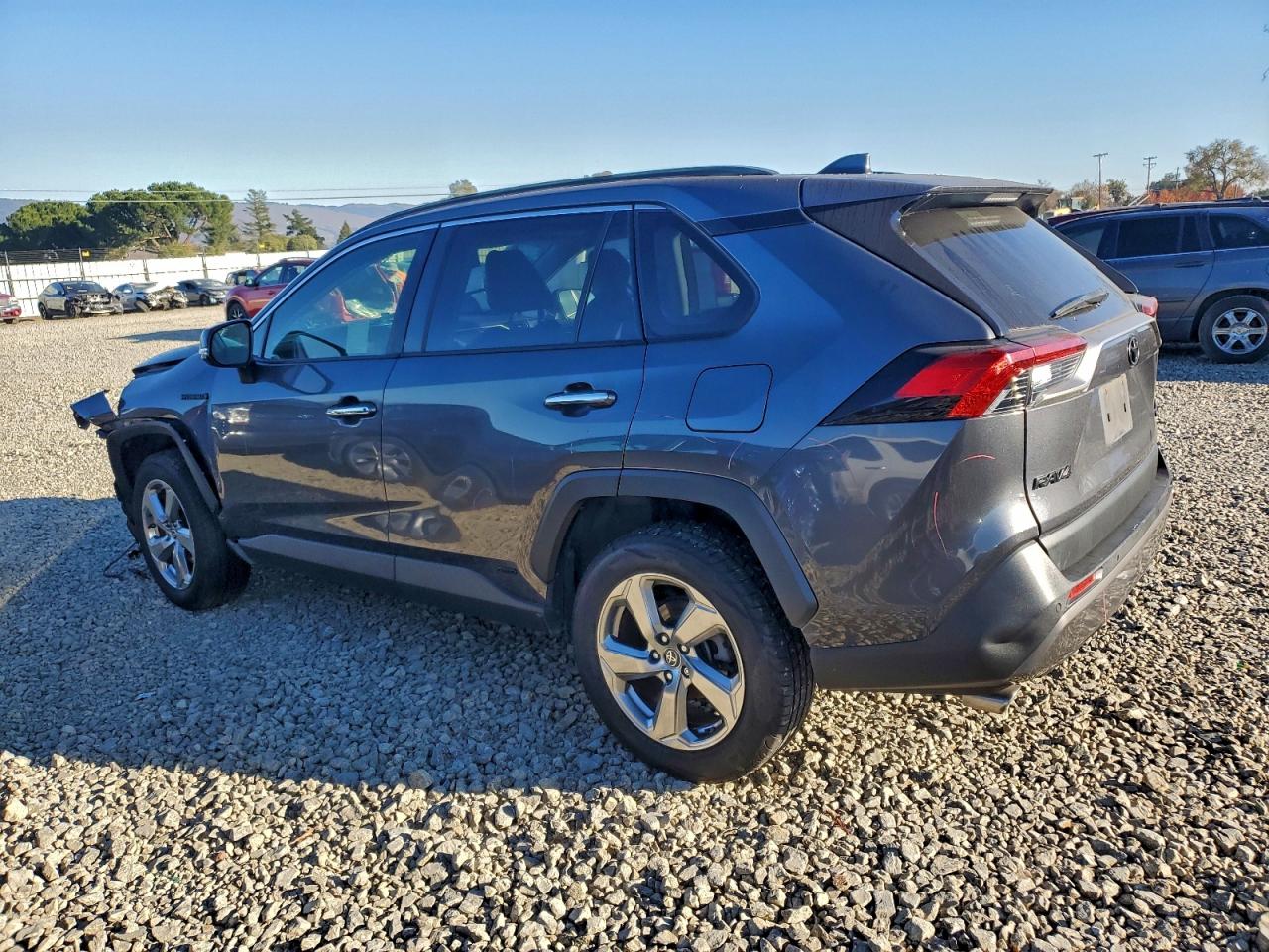 2019 TOYOTA RAV4 LIMITED photo 2