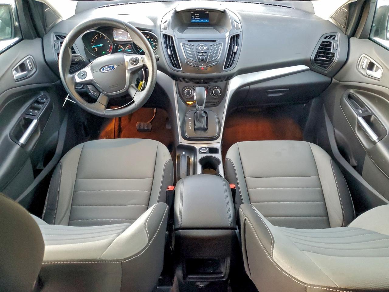 2016 FORD ESCAPE SE photo 8