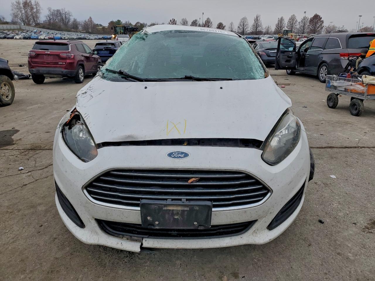 2015 FORD FIESTA SE photo 5