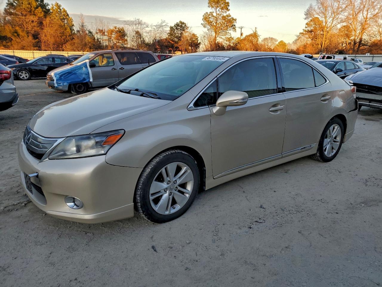 2011 LEXUS HS