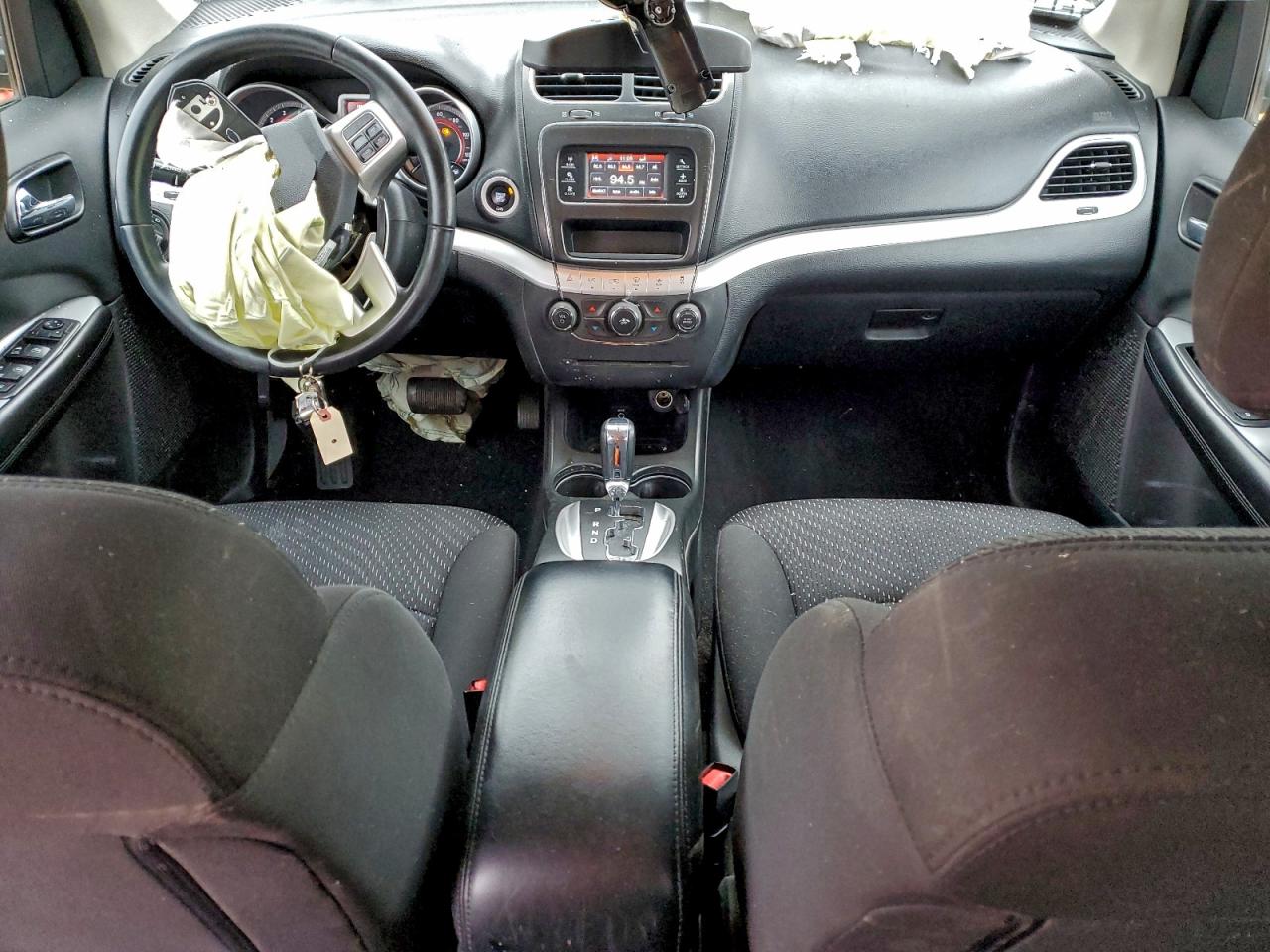 2018 DODGE JOURNEY SE photo 8