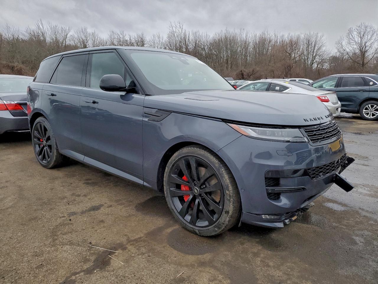 2025 LAND ROVER RANGE ROVER SPORT DYNAMIC SE photo 4