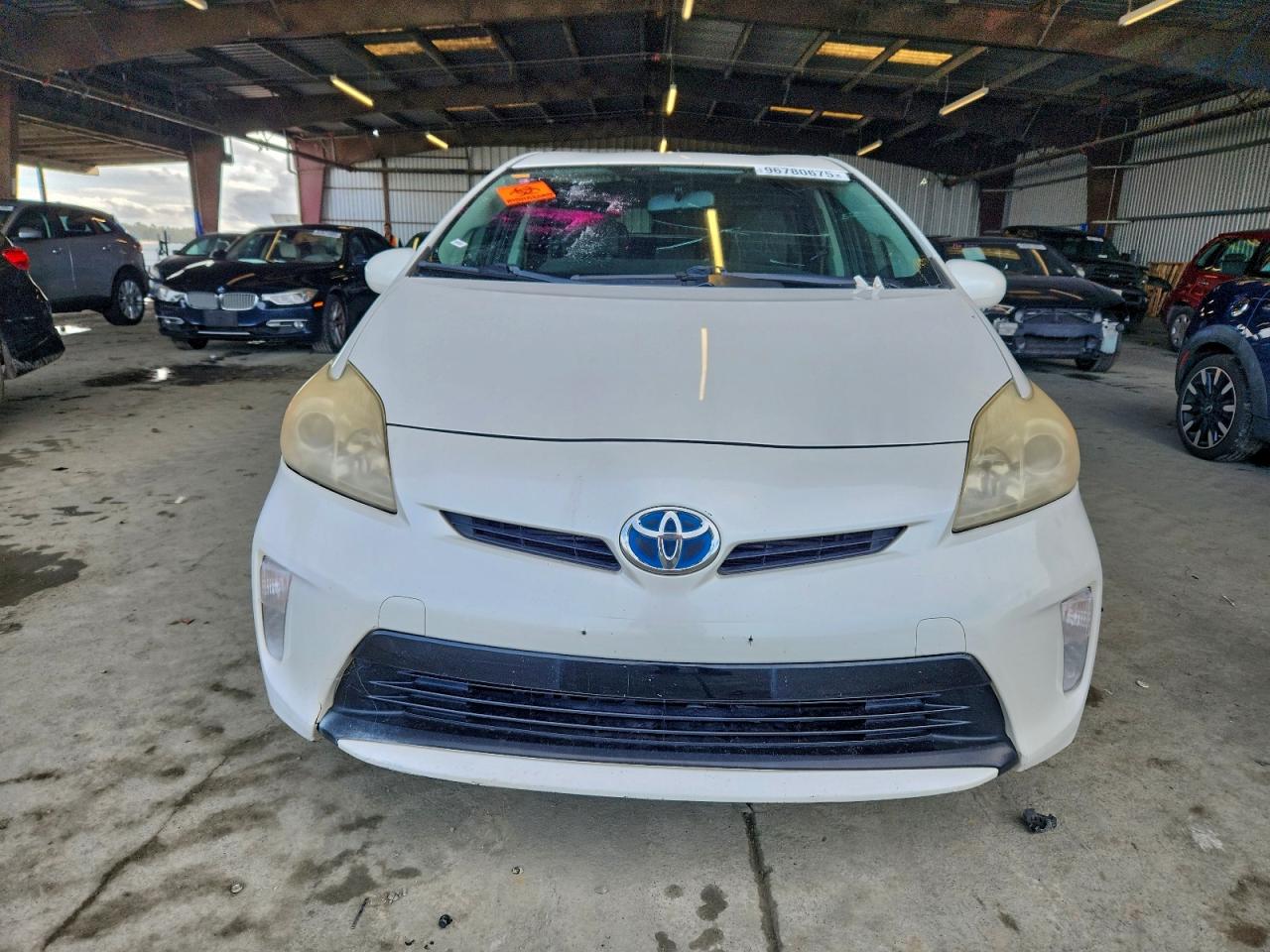 2012 TOYOTA PRIUS photo 5