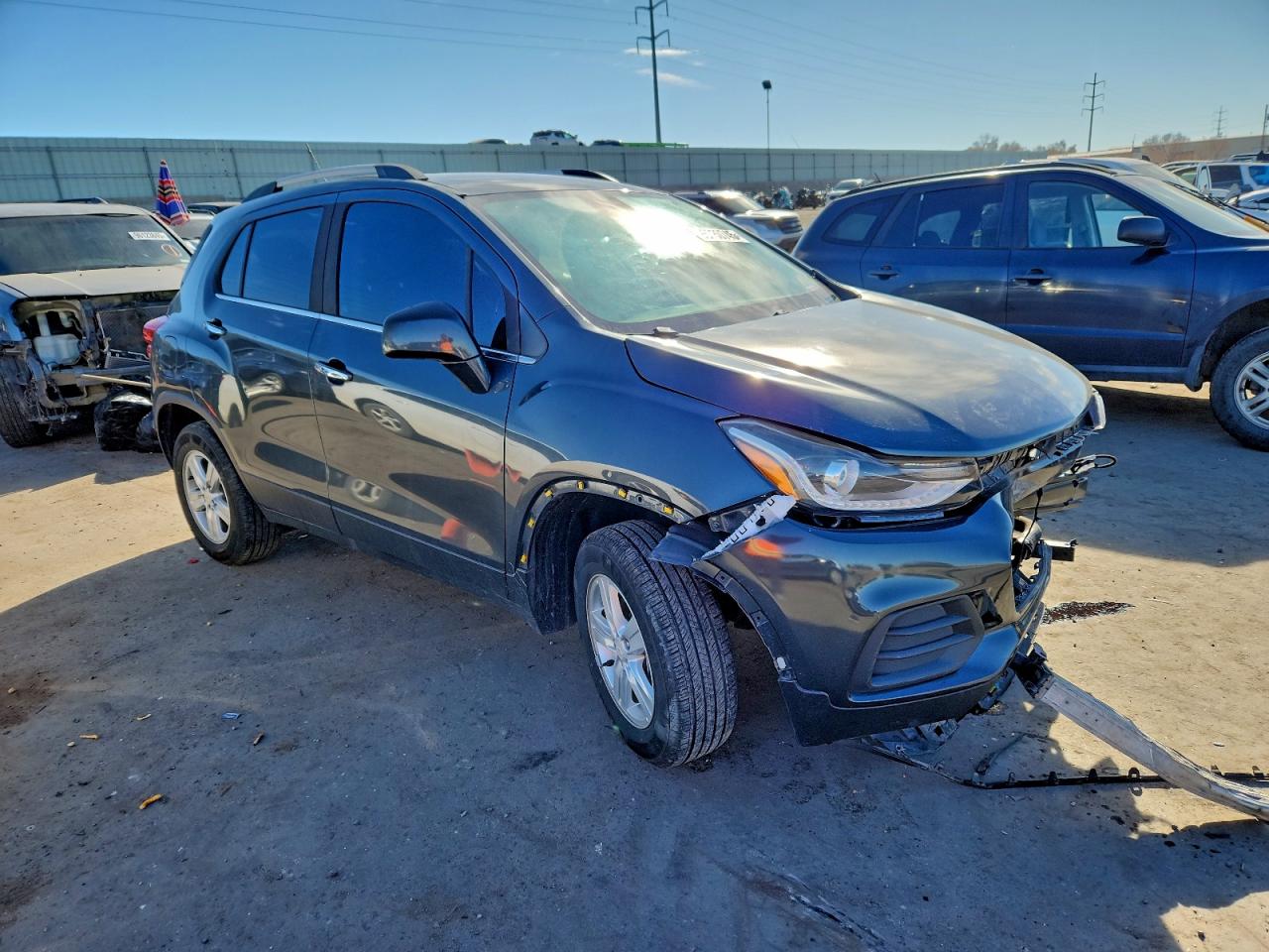 2018 CHEVROLET TRAX 1LT photo 4