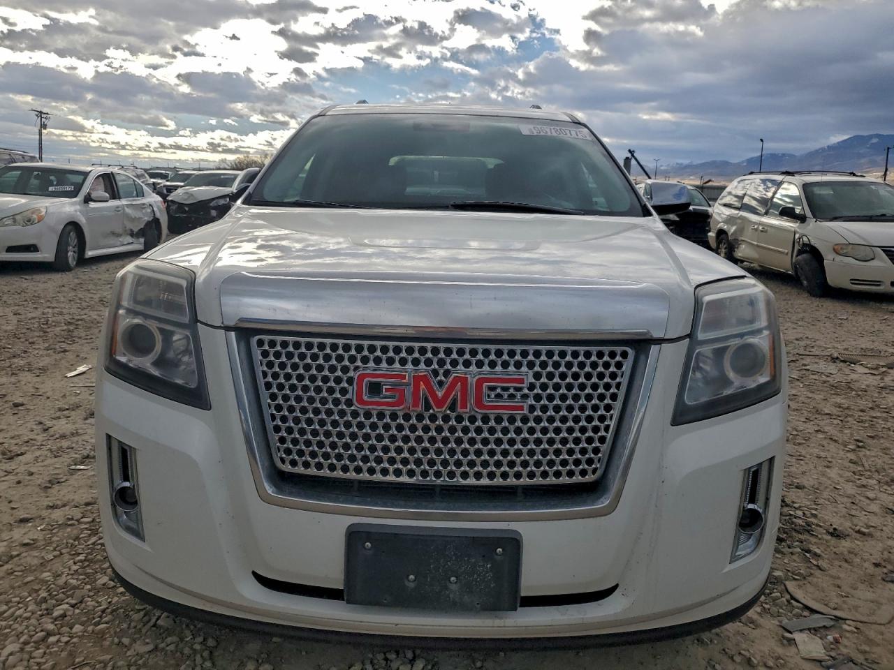 2013 GMC TERRAIN DENALI photo 5