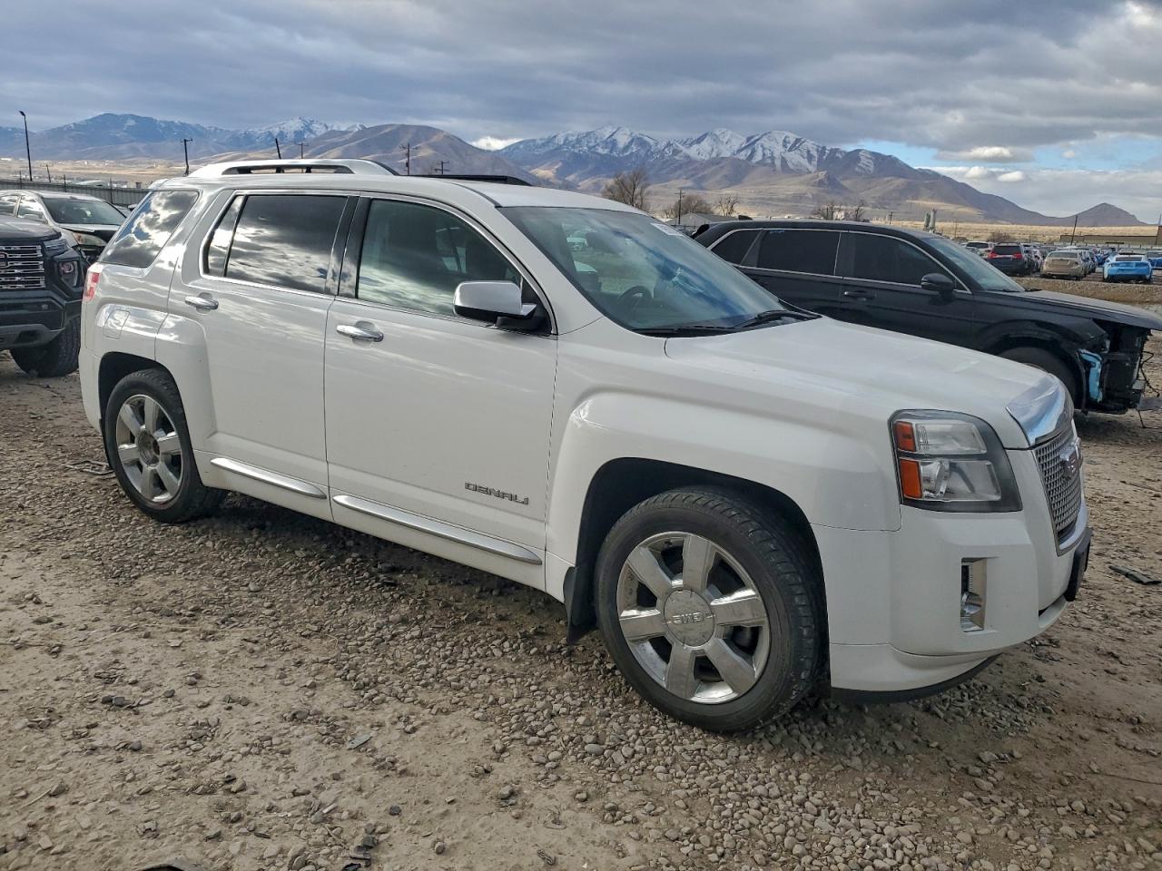 2013 GMC TERRAIN DENALI photo 4