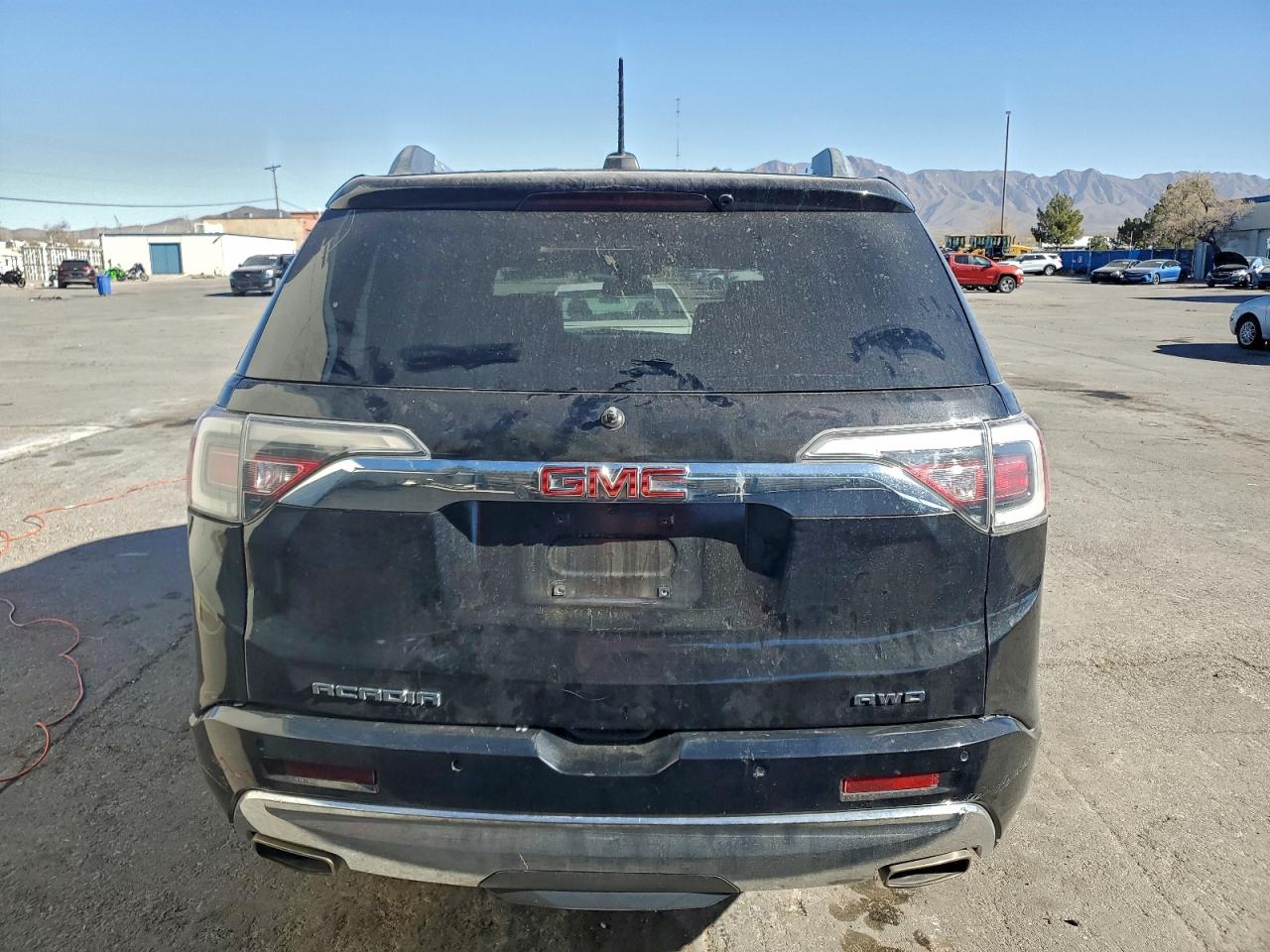 2017 GMC ACADIA DENALI photo 6