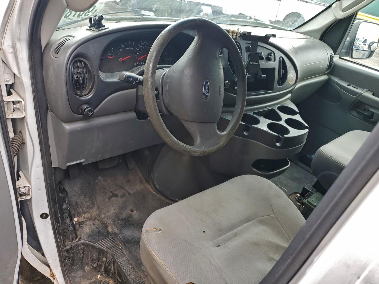 2006 FORD ECONOLINE E250 VAN photo 8