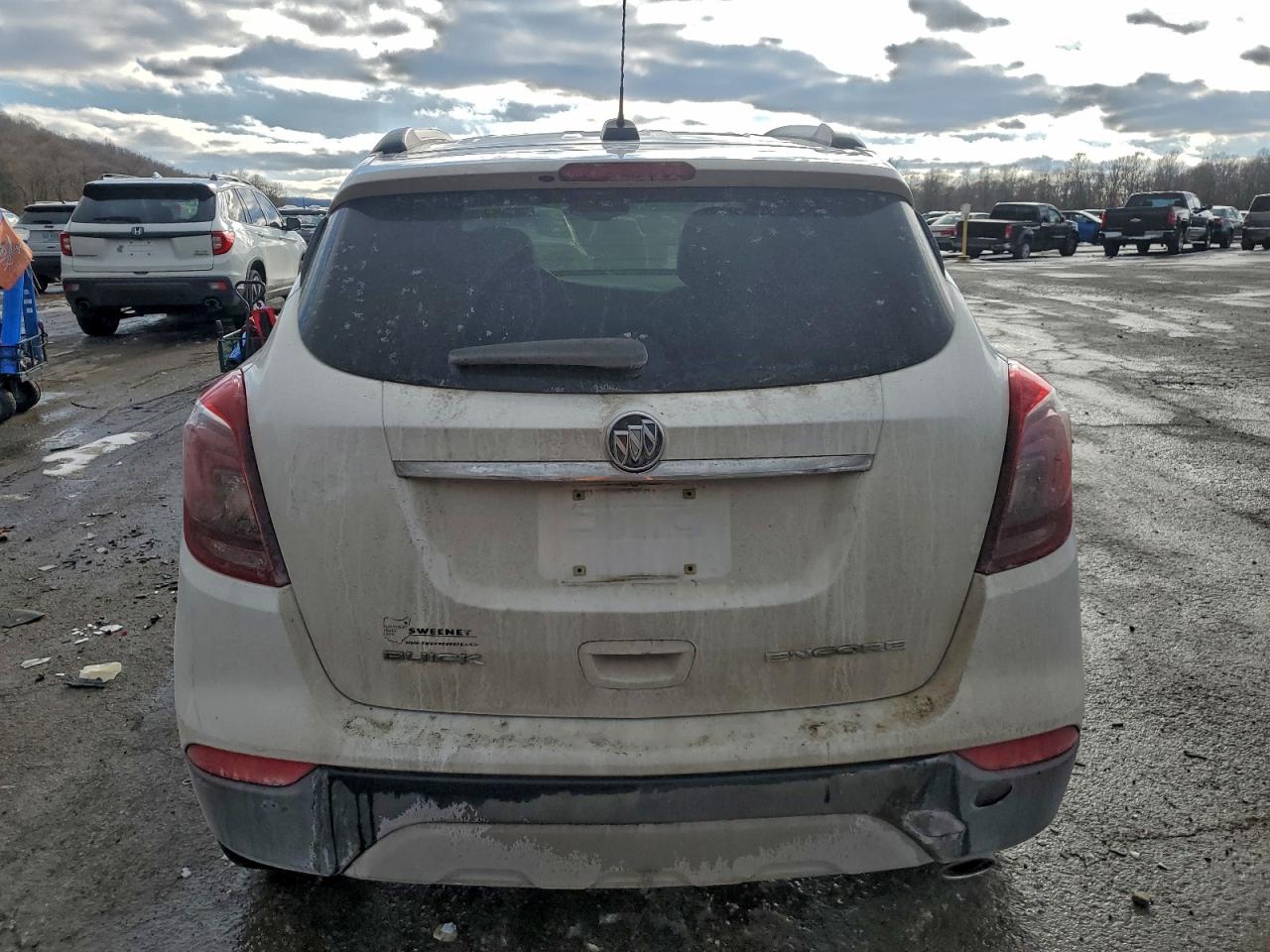 2017 BUICK ENCORE PREFERRED II photo 6