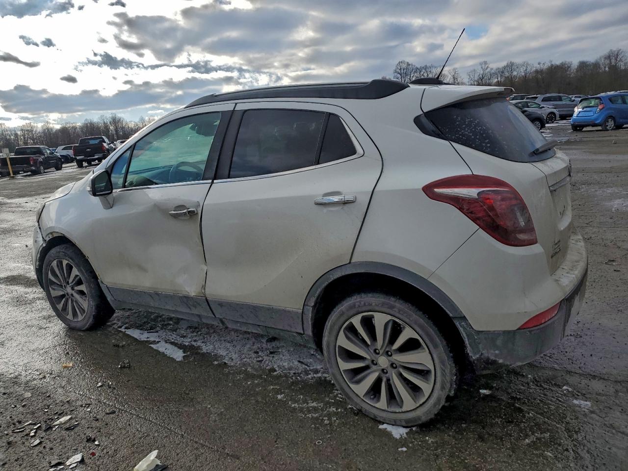 2017 BUICK ENCORE PREFERRED II photo 2