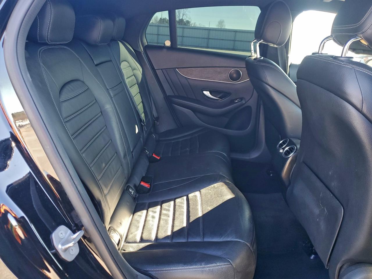 2021 MERCEDES-BENZ GLC COUPE 300 4MATIC photo 11